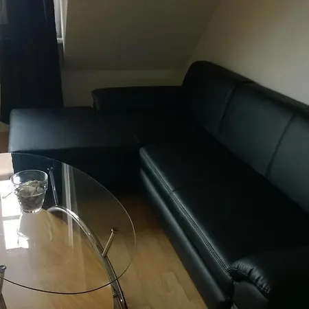 Ferienwohnung Lägenhet Peitz